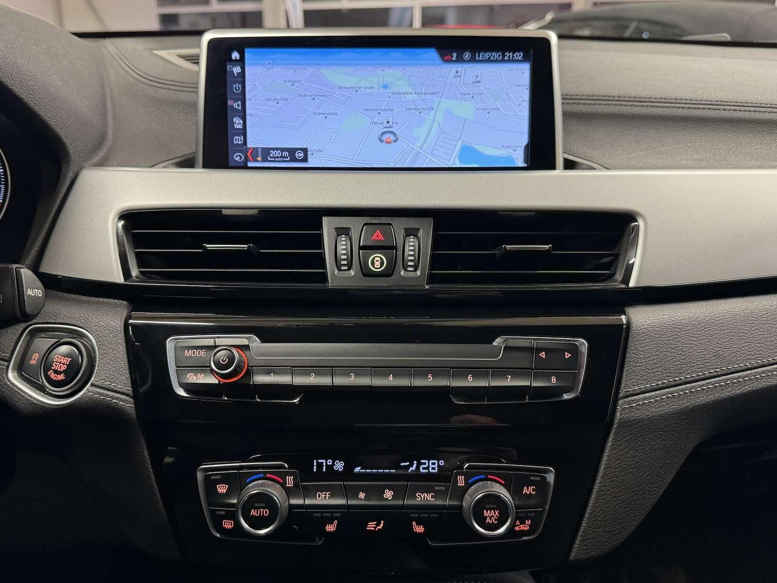 Fahrzeugabbildung BMW X2 xDrive 20i /LED/Navi/Ahk/VZE/Park-Ass 141 ...