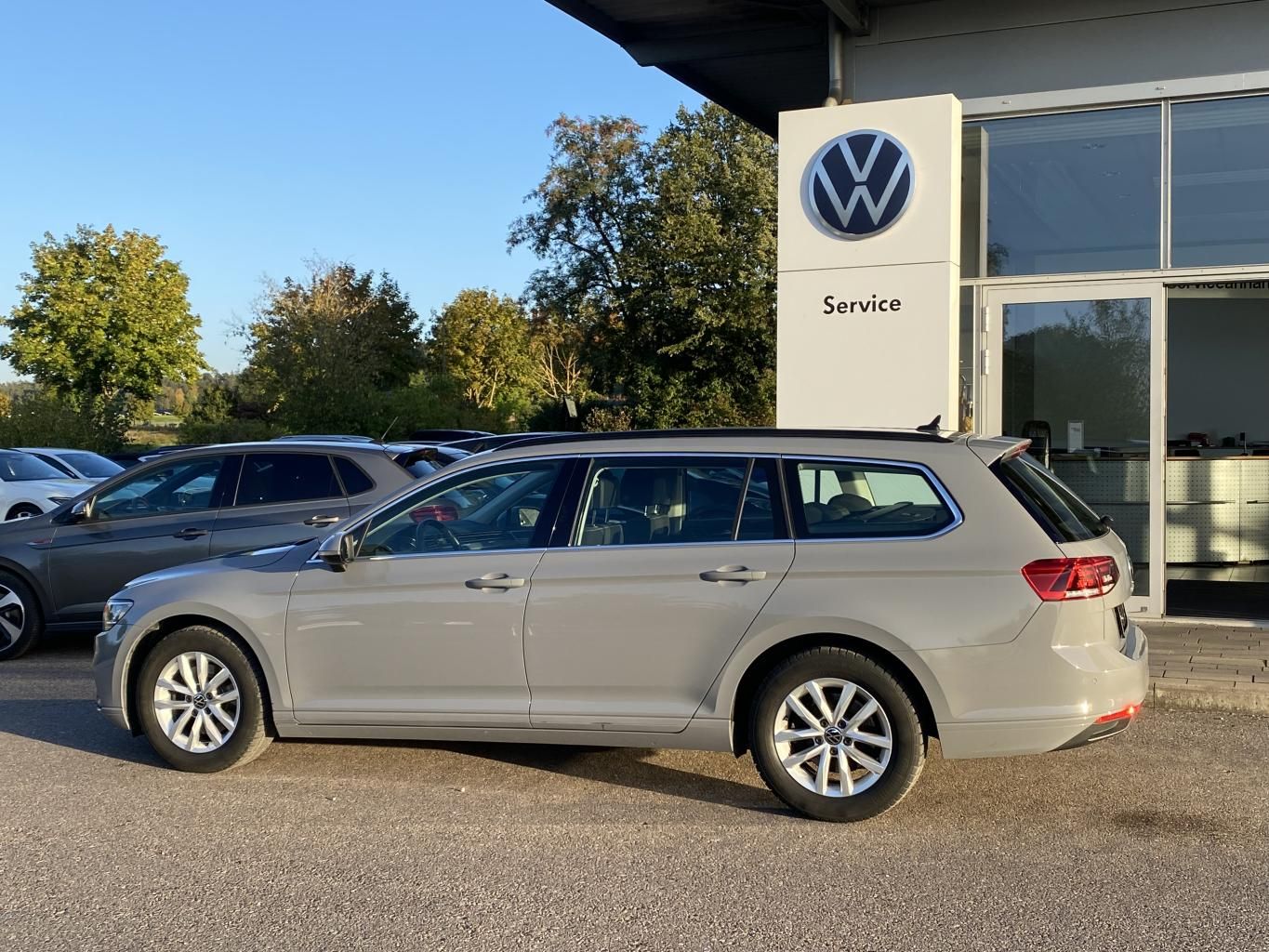 Volkswagen Passat 2.0 TDI DSG BUSINESS AHK+APP-CONNECT+ACC+ imagem 3