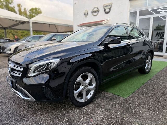 MERCEDES-BENZ MERCEDES-BENZ GLA 200 d Automatic Premium