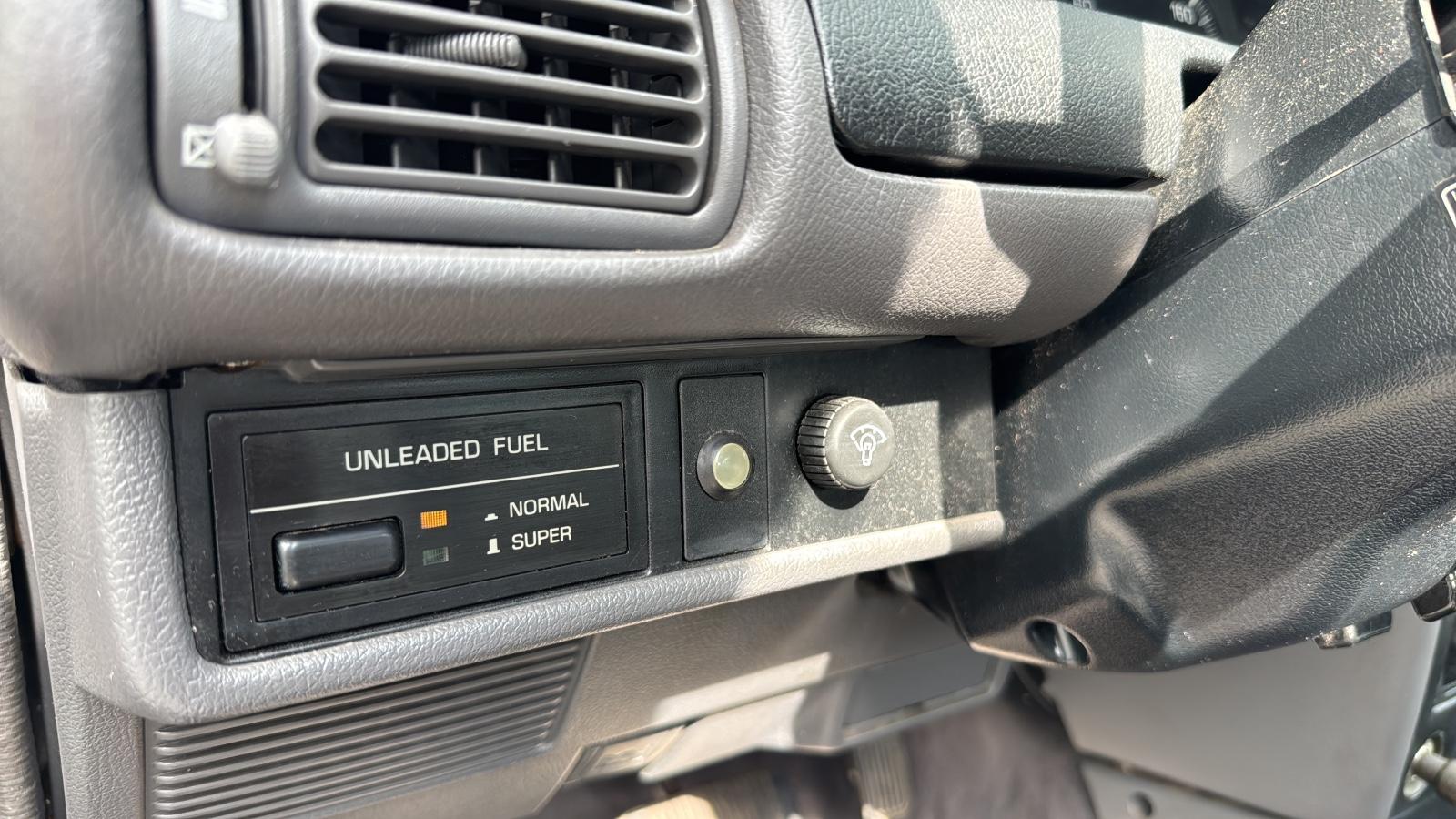 Toyota Camry 2.0 Automatik AHL OLDTIMER SCHIEBEDACH