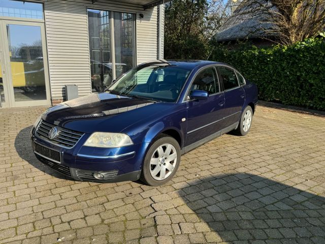 Volkswagen Passat HIGHLINE ~ Leder ~ Klimatronic ~ Automati