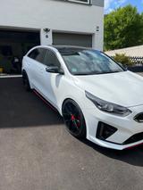 Kia pro_cee'd / ProCeed 1.6 T-GDI DCT GT GT - Kia pro cee'd / ProCeed von privat
