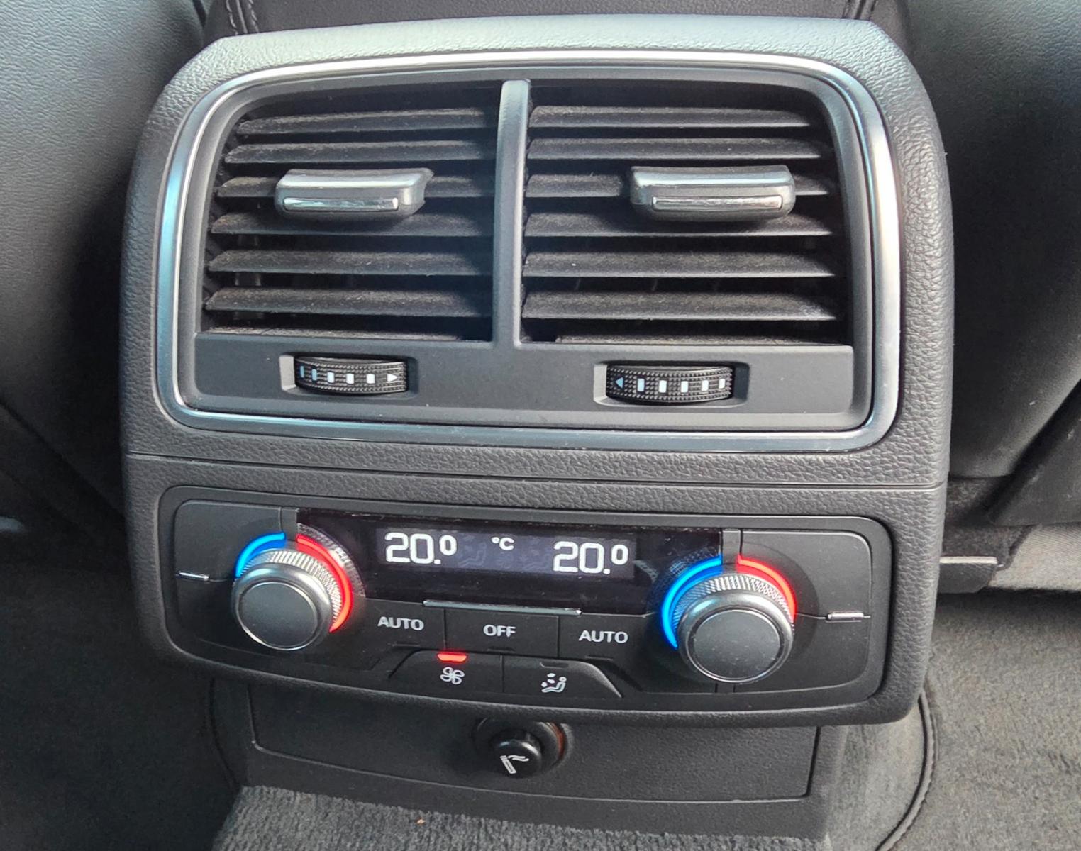 AUDI A6 AVANT 3.0 V6 BITDI QUATTRO 313ch - BOSE - ALCANTARA/CUIR - ATTELAGE - GPS - SUSPENSION ADAPTATIVE