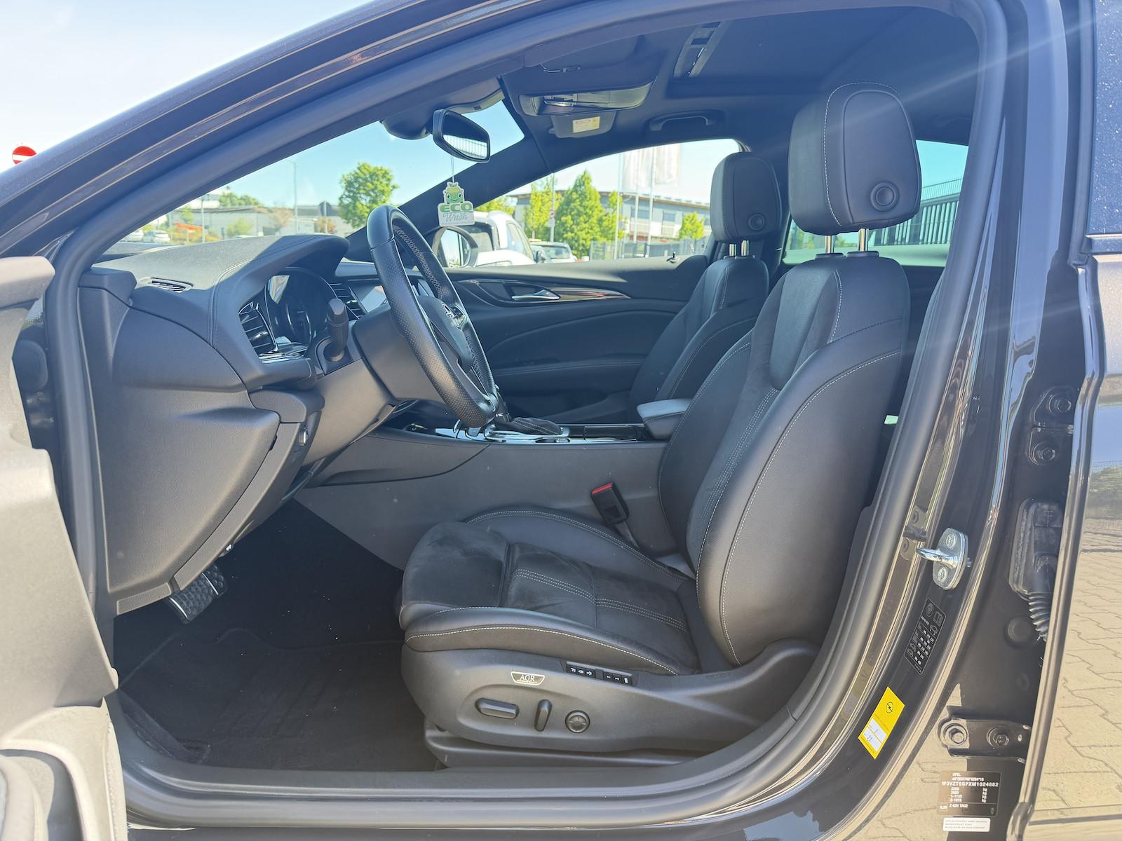Opel Insignia 2.0 D Business Elegance Aut. Navi+Led