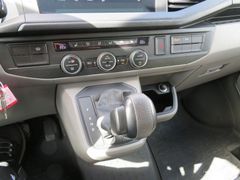 VW T6.1 Caravelle 2.0 TDI Comfortl. LR Taxi LED ACC VW T6.1 Caravelle 2.0 TDI Comfortl. LR Taxi LED ACC