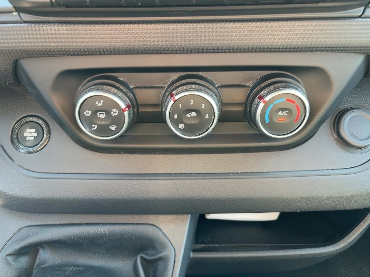 Fahrzeugabbildung Renault Trafic Lkw Komfort L1H1 2,8t Blue dCi 130