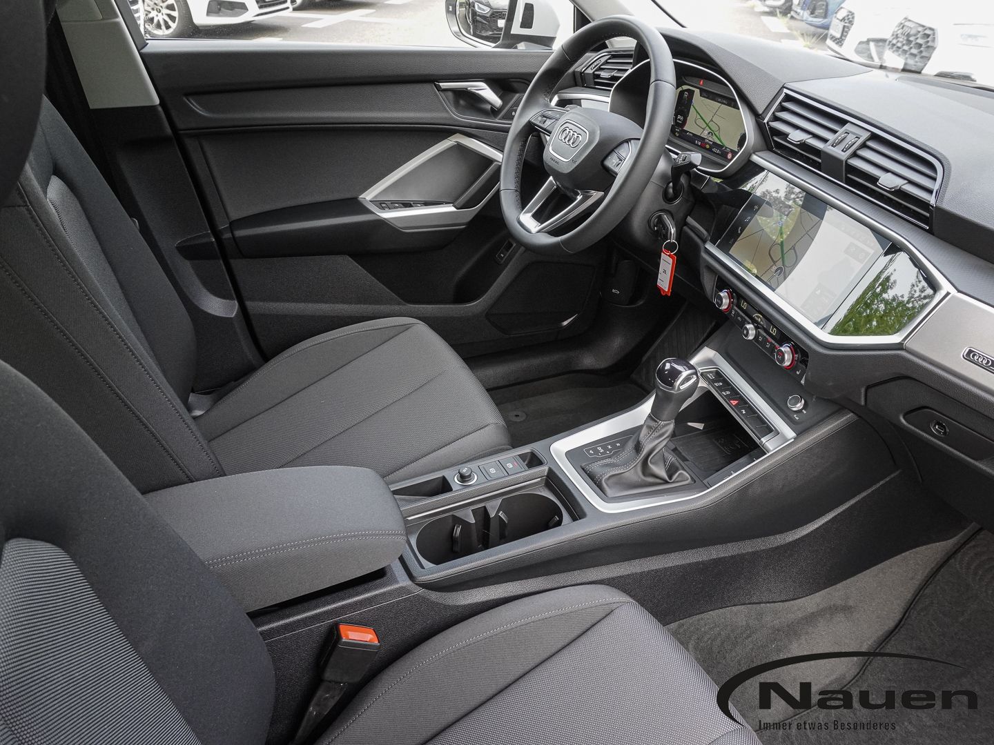 Audi Q3 - Bild 10