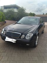Mercedes-Benz E 200 KOMPRESSOR CLASSIC Classic - Mercedes-Benz aus 2005: C Class