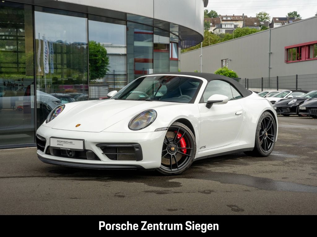 Porsche 992