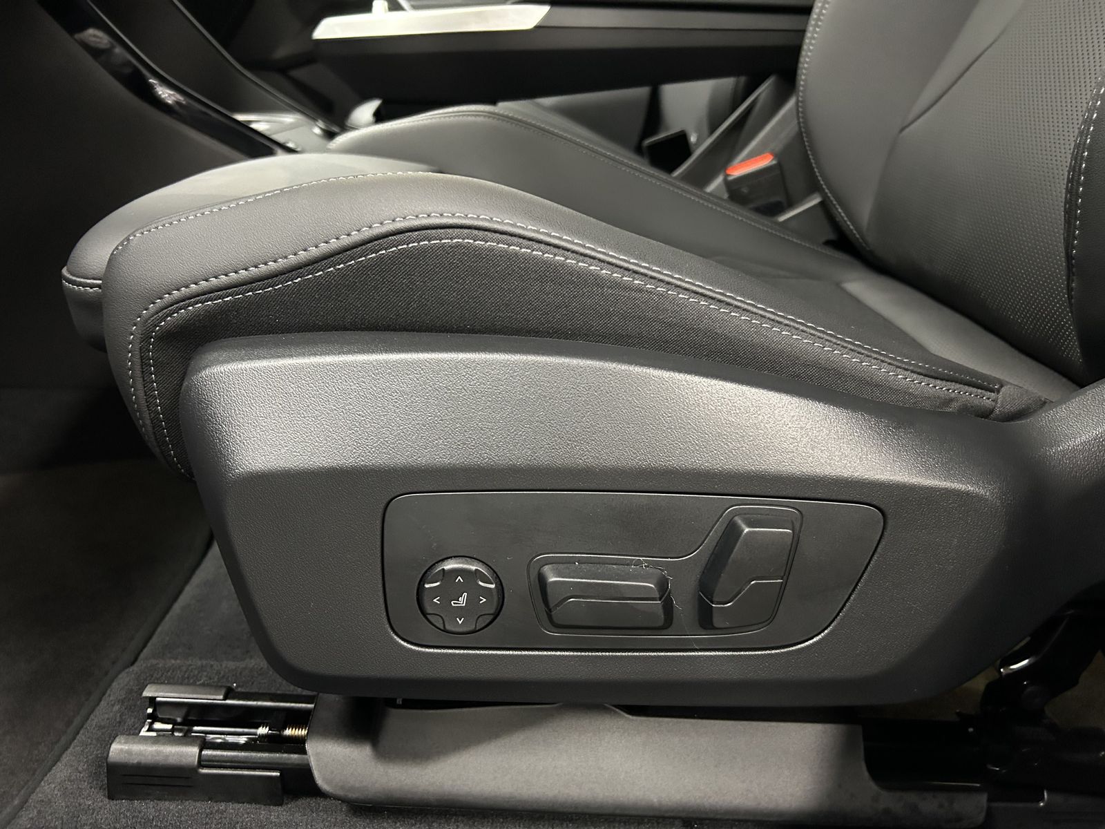 BMW iX2 - Bild 32