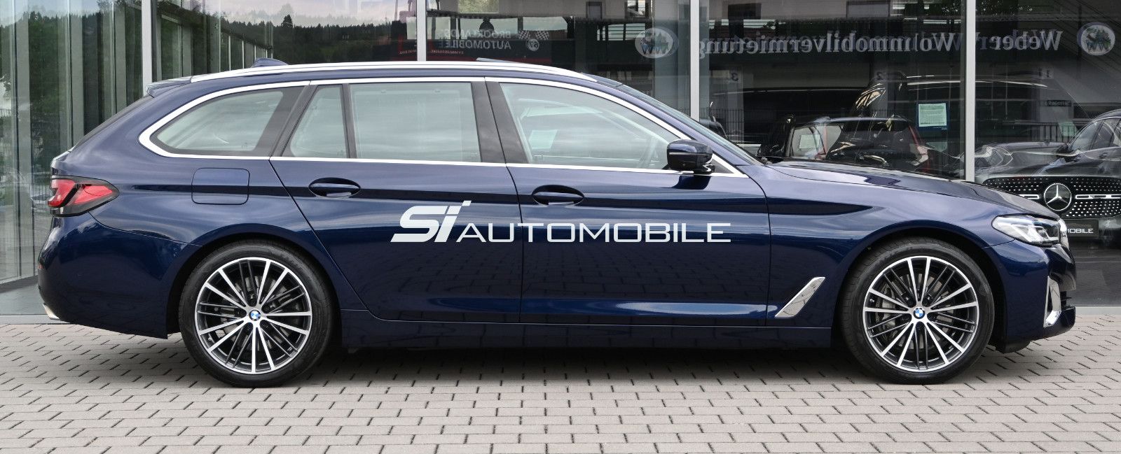 Fahrzeugabbildung BMW 530d xDr. Touring Luxury °UVP 100.360€°TRAUM°360