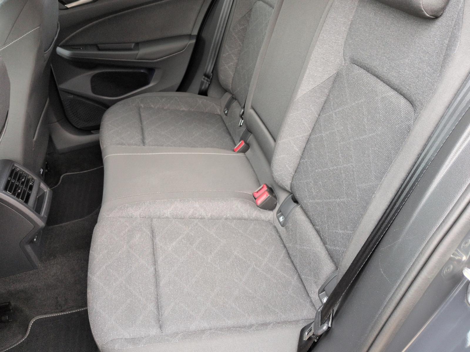 Volkswagen Golf VIII 1.0 eTSI DSG Life LED+ACC+APP+NAVI, миниатюра 14