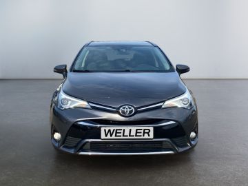 Toyota Avensis - 2