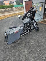 Harley-Davidson Electra Glide FLHTCU  - HARLEY-DAVIDSON FLHTCU