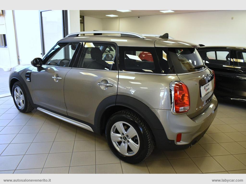 MINI One D Countryman
