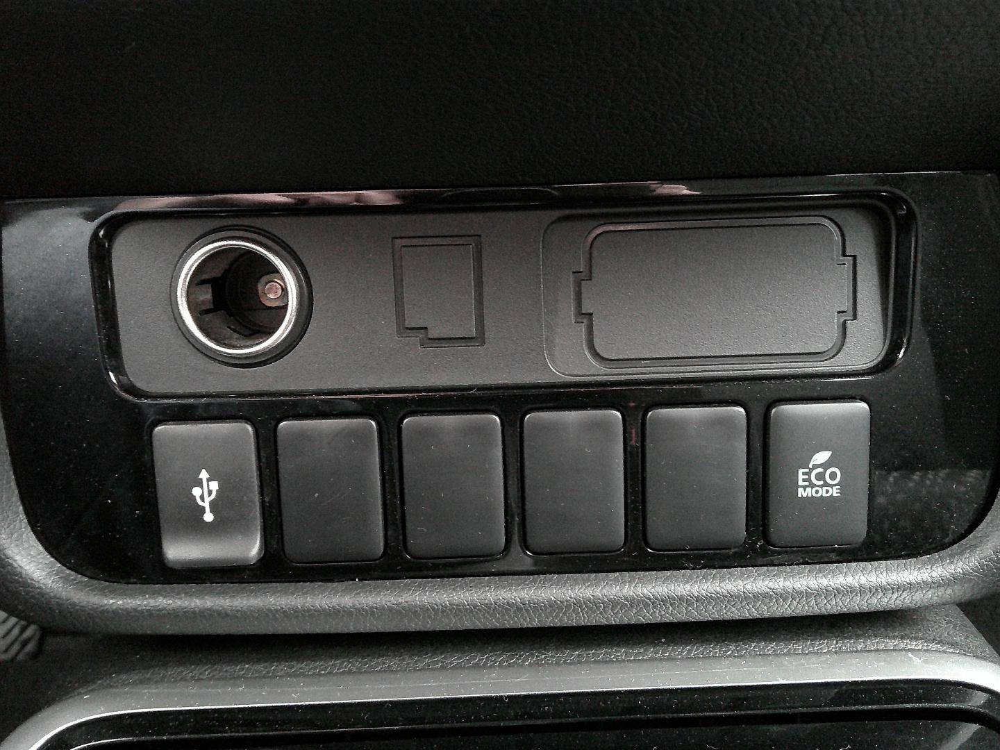 Mitsubishi Outlander Spirit 2.0 RFK/ACC/SHZ/Alu