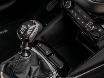 Opel Corsa F 1.2 Edition Komfort-Paket Spurhalteassi.