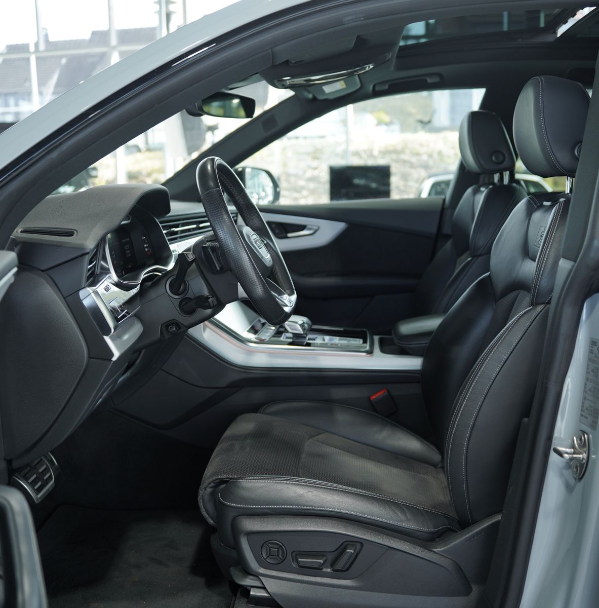 Audi Sq8