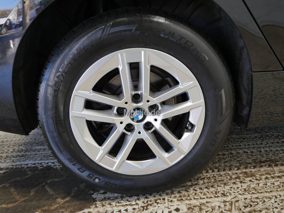 BMW 218 Active Tourer - Bild 8