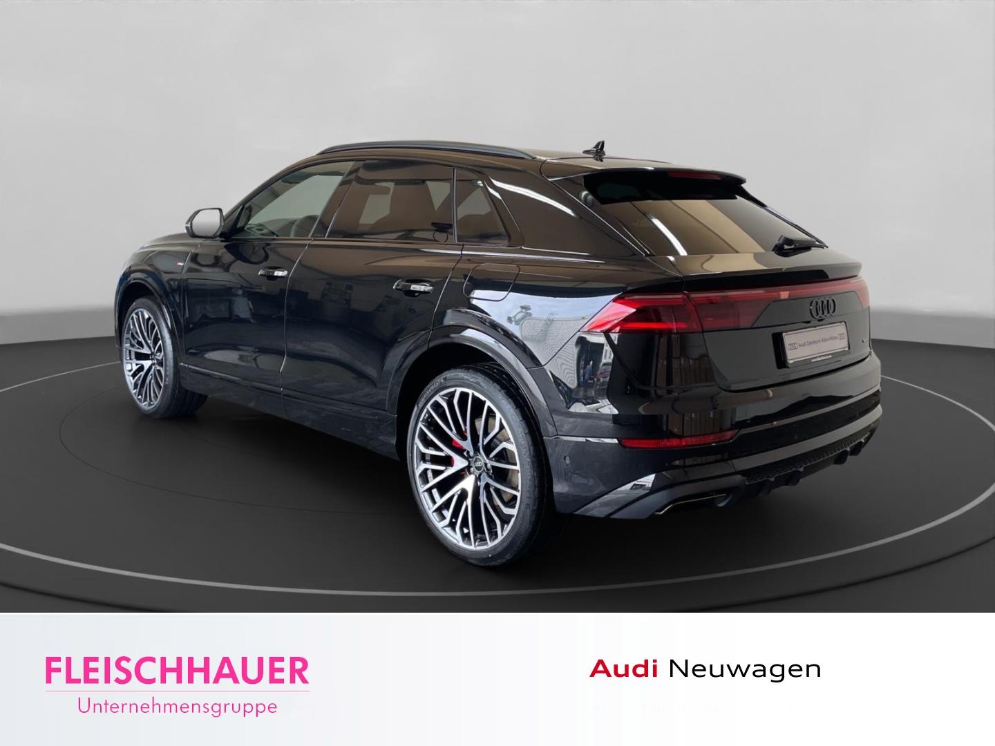 Audi Q8 SUV e-hybrid quattro tiptronic Panoramadach, 