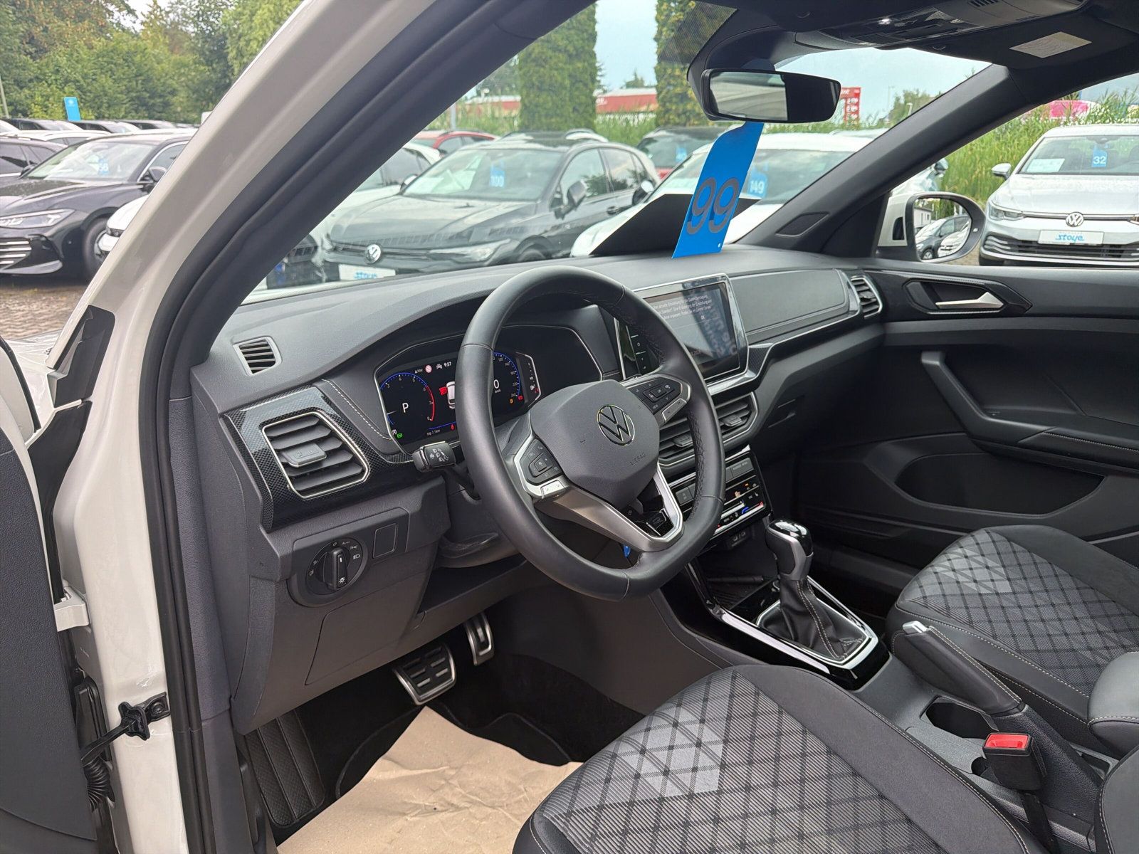 T-Cross  R-Line TSi DSG Navi AZV Kamera R-Line