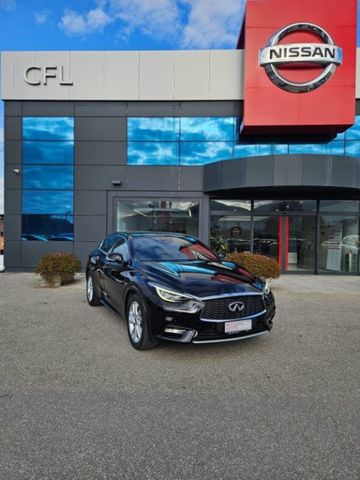 Infiniti INFINITI Q30 2.2 diesel DCT AWD Premium Tech