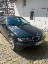 BMW E46 318d Touring - BMW 318 aus 2005: 318d