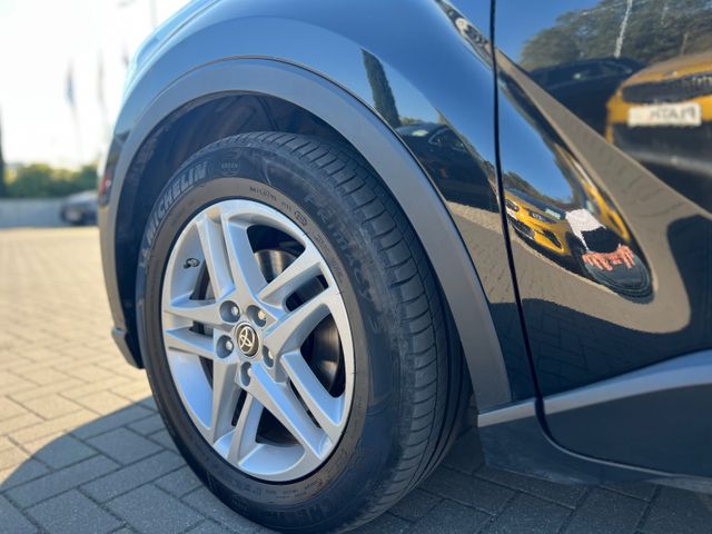 Toyota C-HR  Hybrid Active