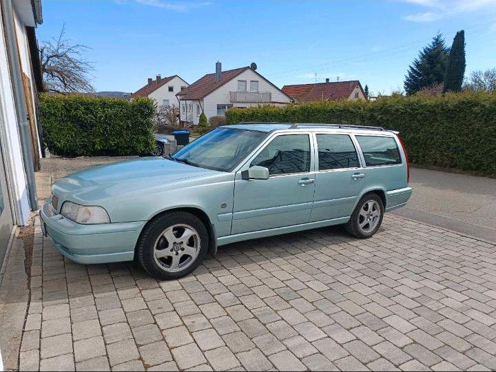 Volvo V70