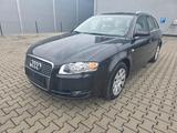 Audi A4 Avant 2.7 TDI - Audi A4 mit Diesel-Antrieb: Kombi, Automatik, 2.7