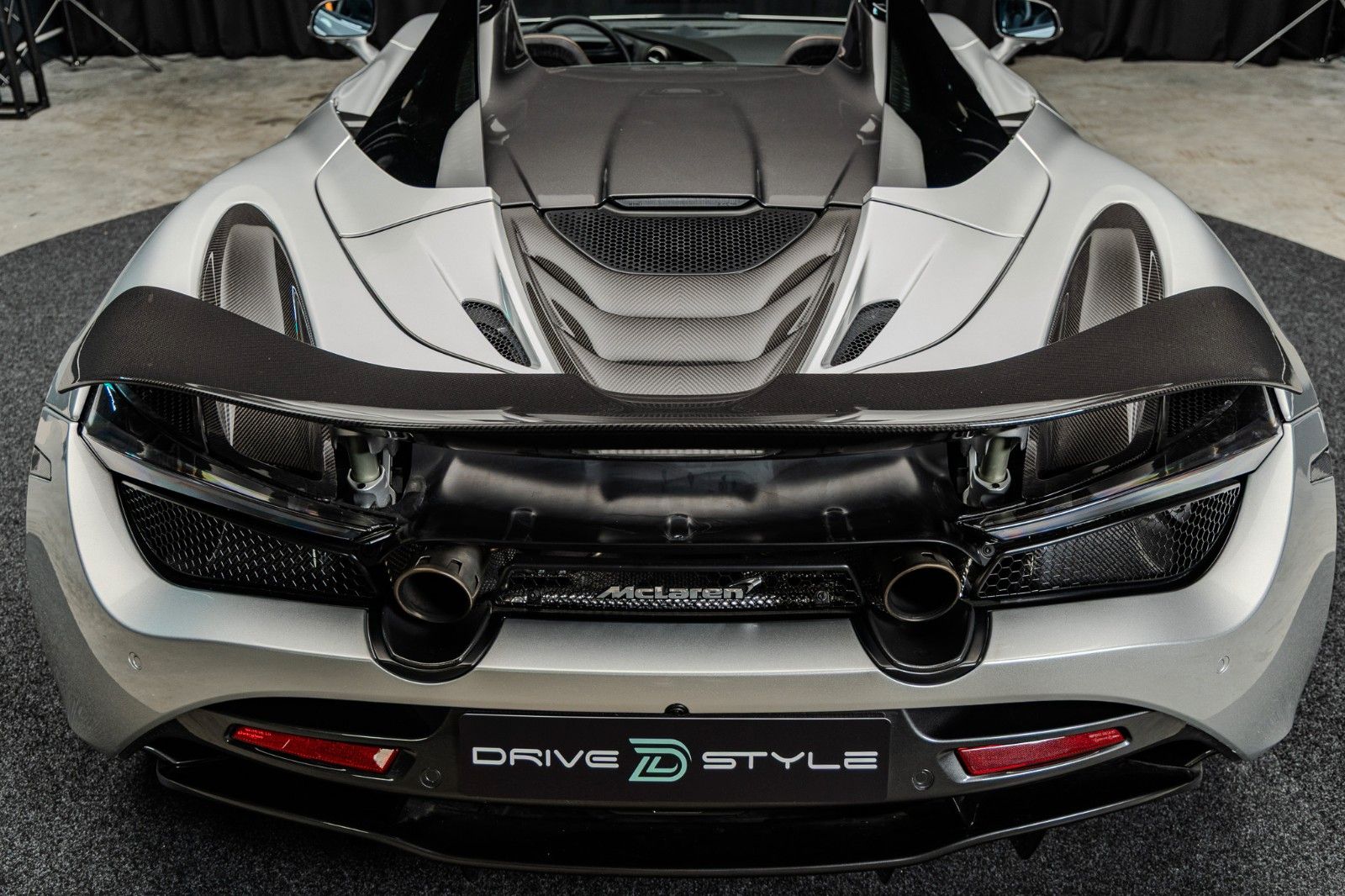 Fahrzeugabbildung McLaren 720S Spider + Scheckheft + Service Neu + Top Zus