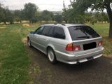 BMW 520 i Touring - BMW 520 aus 2001: Kombi, 520i