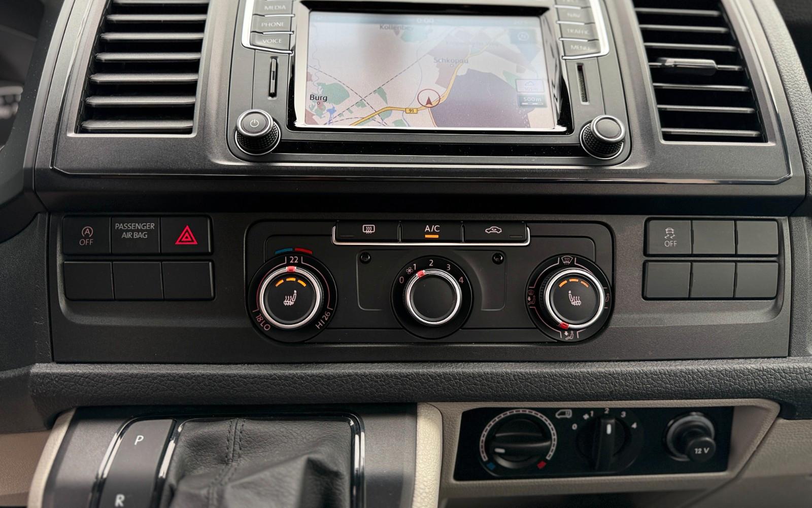 Volkswagen T6 Kombi 4Motion /LED/SHZ/AHK/STHZ/NAVI