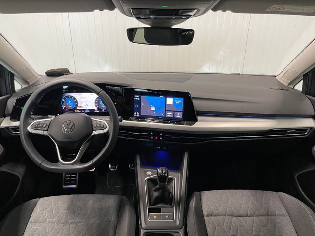 Golf VIII Variant Move 1.5 TSI AHK NAVI LED