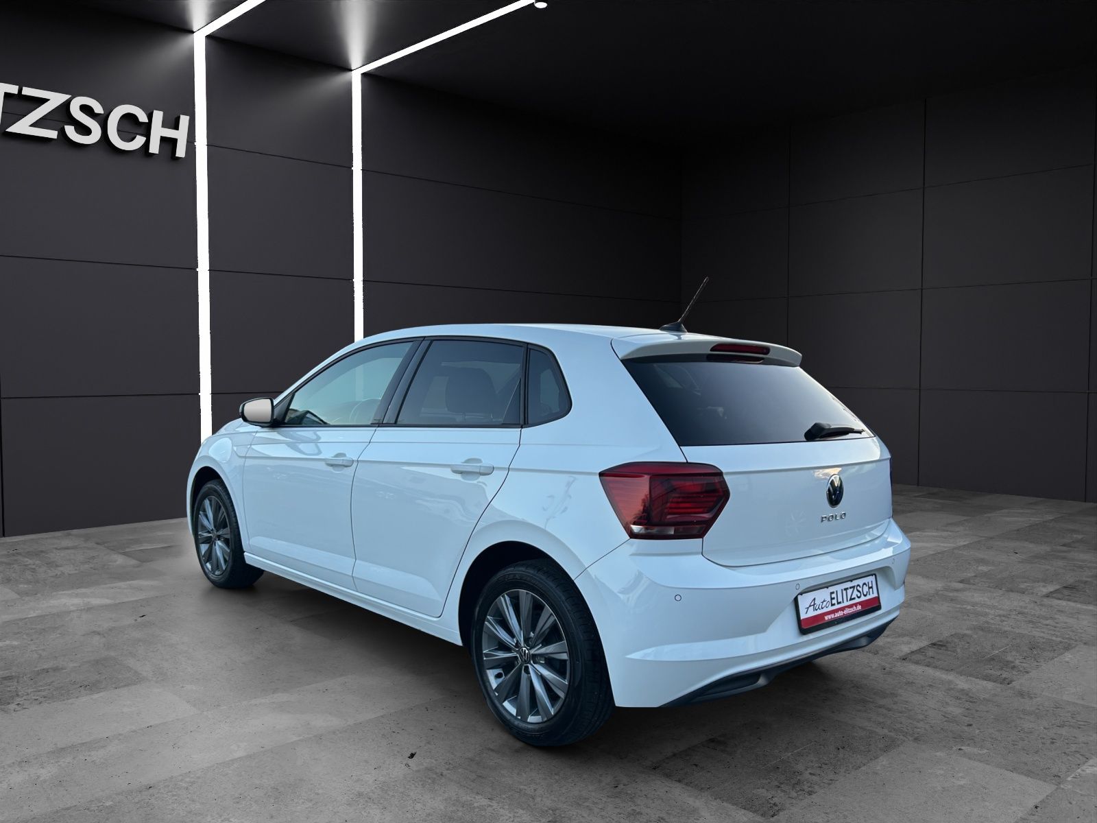 Fahrzeugabbildung Volkswagen Polo Highline TSI DSG LED ACC SH PDC Climatronic
