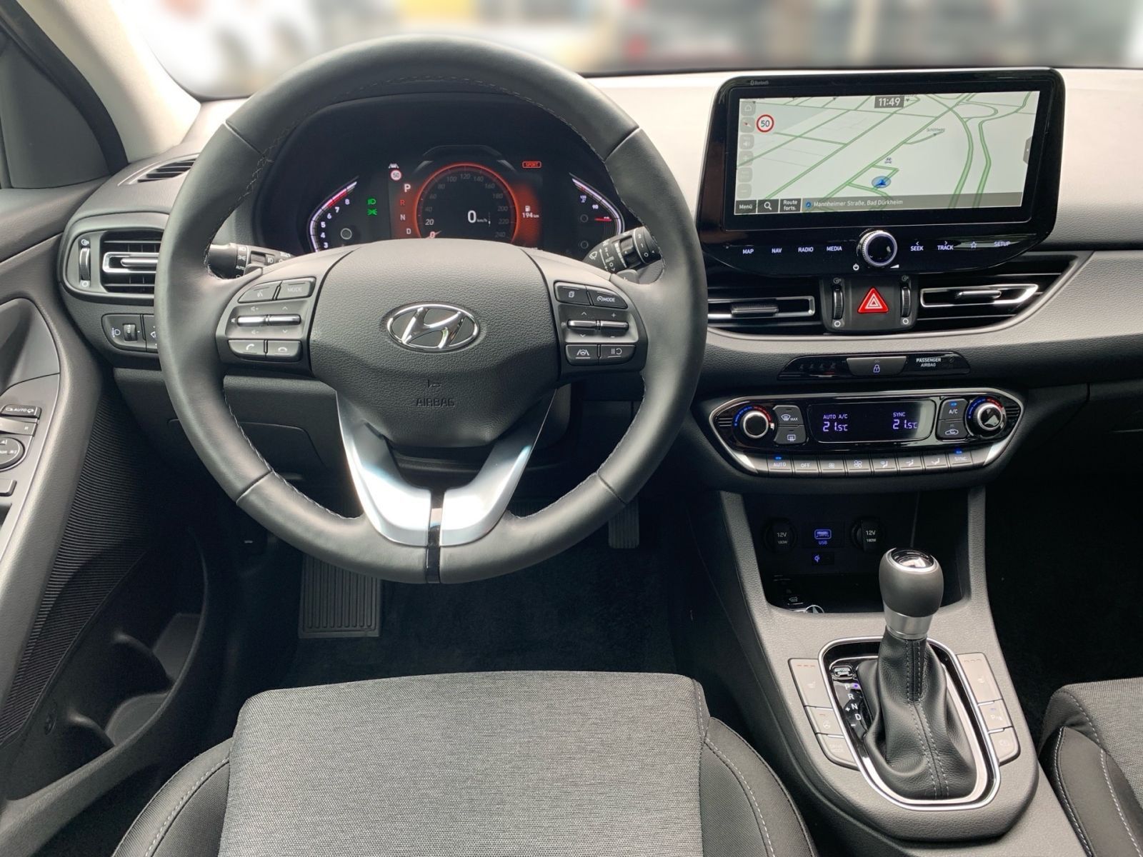 Fahrzeugabbildung Hyundai i30 Kombi 1.0 T-GDI 7-DCT Trend Mild-Hybrid Navi