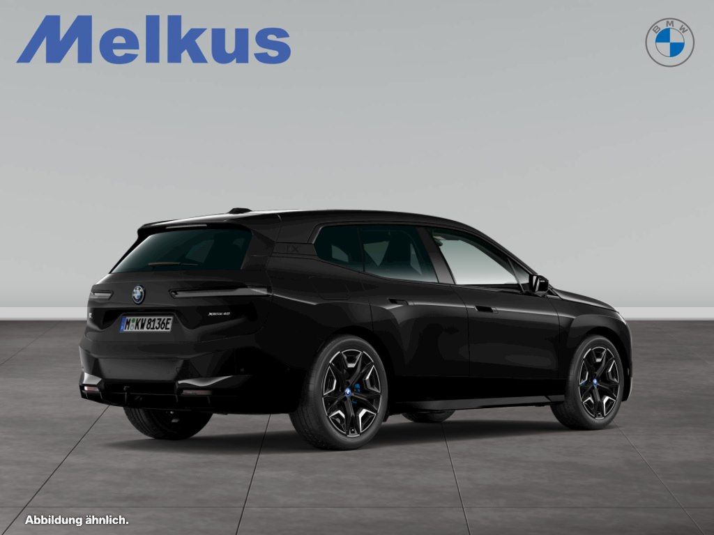 BMW iX xDrive40 Sportpaket HK HiFi DAB Komfortzg foto 2