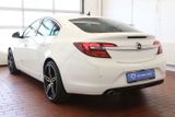 Opel Insignia Business 4x4 ACC Leder Xenon  - Opel Insignia mit Diesel-Antrieb: Allradantrieb