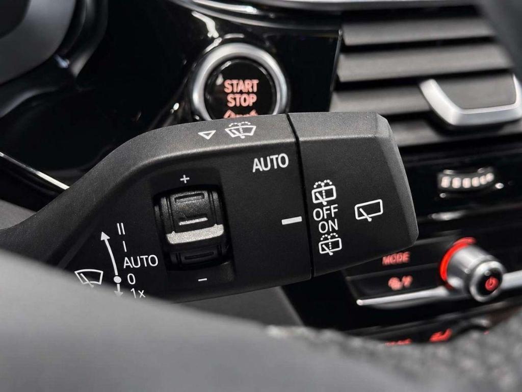 BMW 540 Luxury Line i xDrive Touring Komfortsitze HU