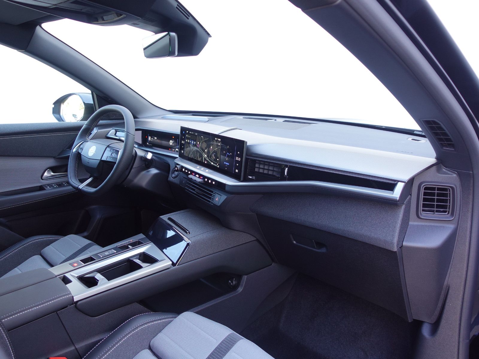 Fahrzeugabbildung Opel Grandland GS, Head Up, LED, PP, Navi, RFK