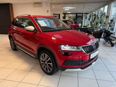 SKODA Karoq 2.0 TDI Scout 4x4 DSG ACC LED CAM AHK NAVI