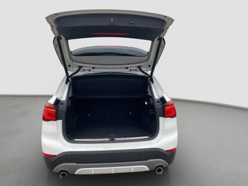 BMW X1 - 10
