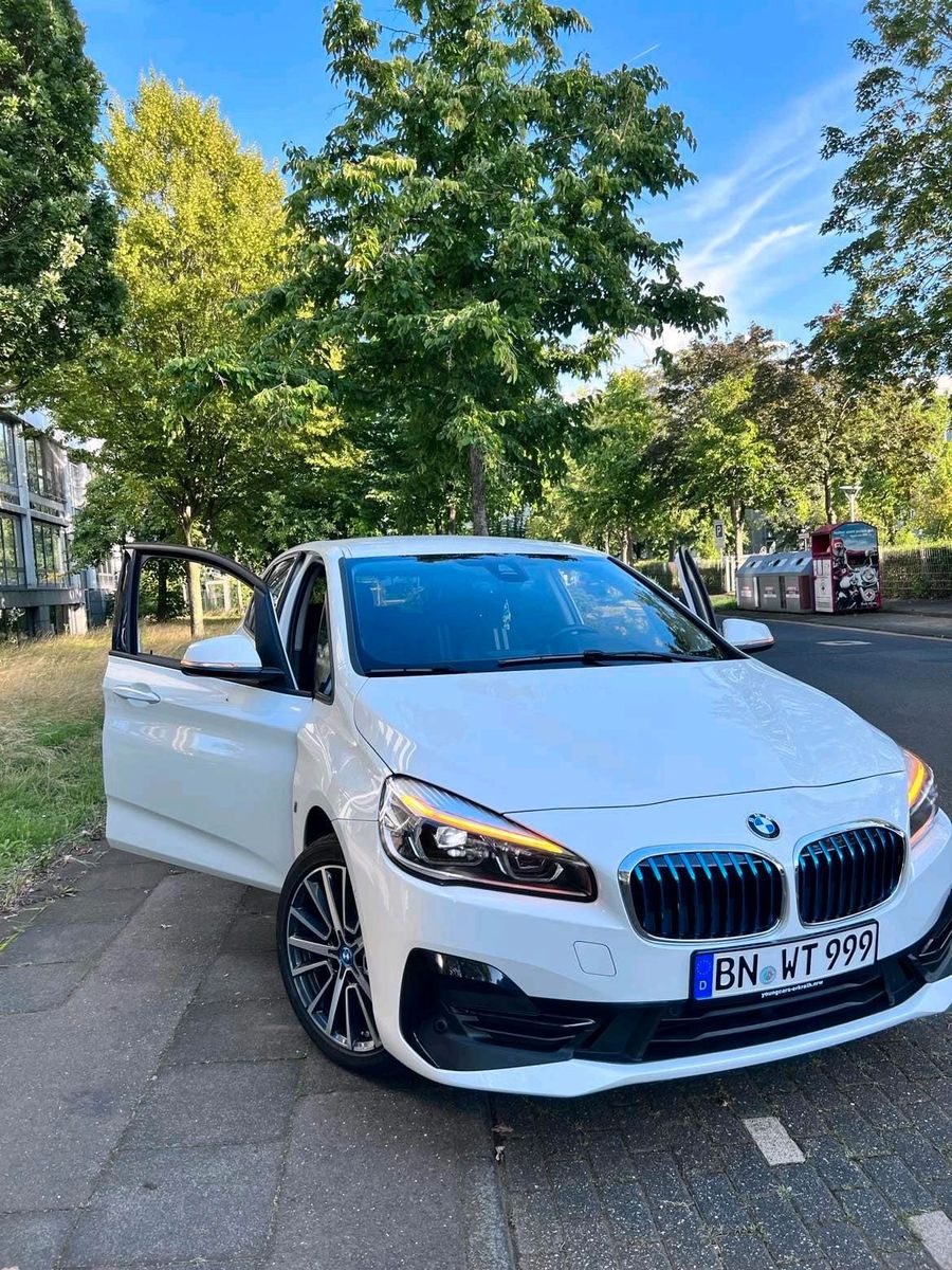 BMW BMW 225xe hybrid plug in