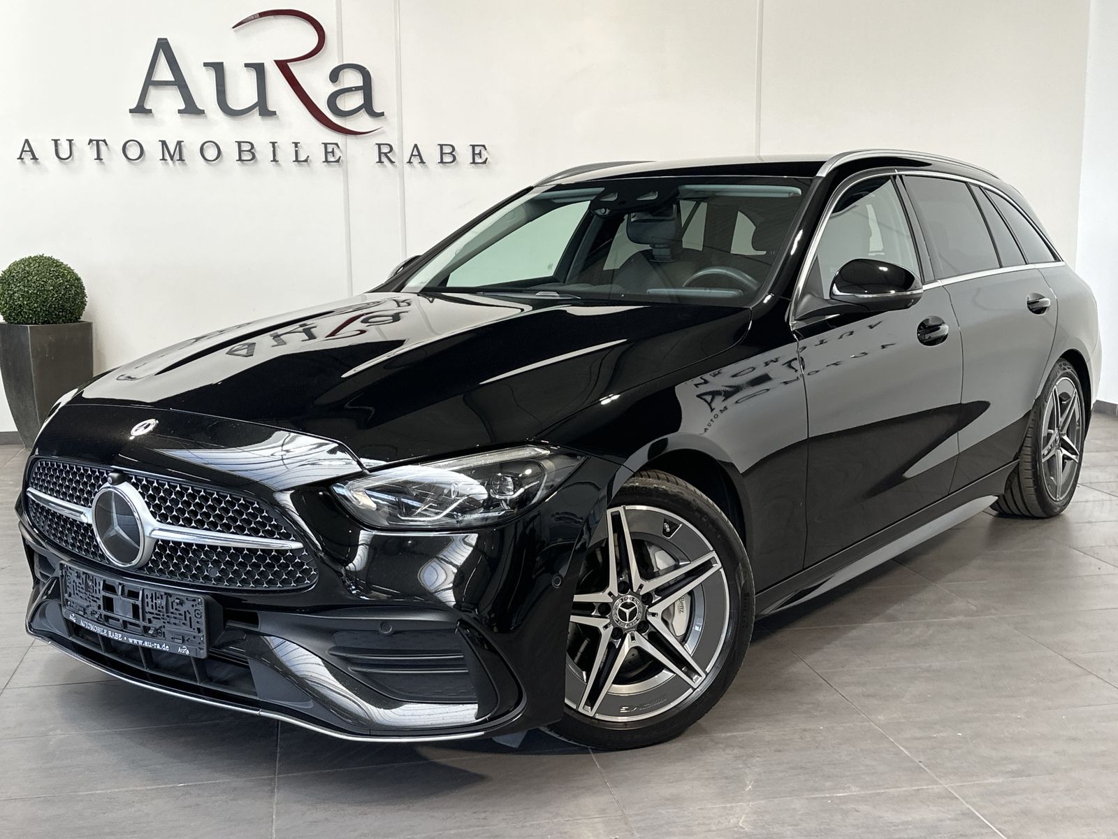 Fahrzeugabbildung Mercedes-Benz C 200d T AMG-Line NAV+LED+360°+V-COCKPIT+CARPLAY