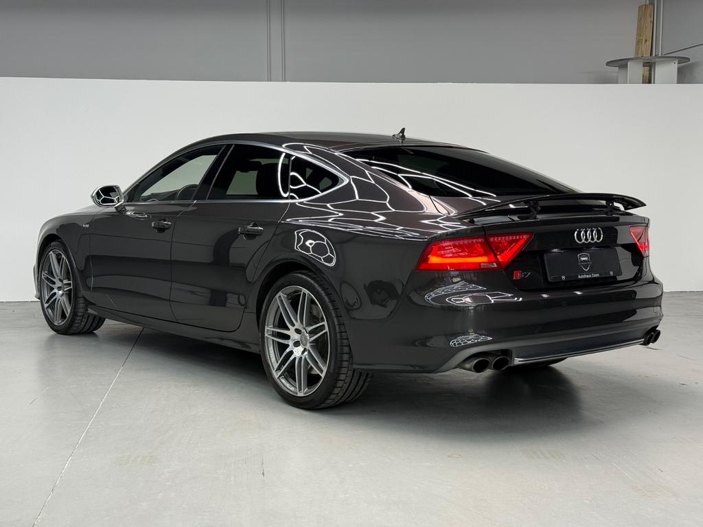 Audi S7 4.0 TFSI V8 quattro, Foto 12 von 50