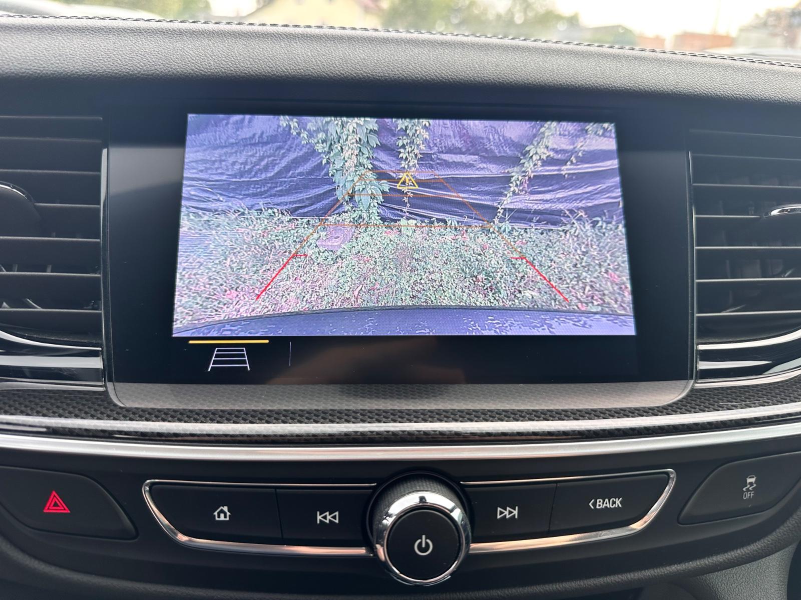 Opel Insignia B ST Navi Massage HuD Kamera ACC AHK
