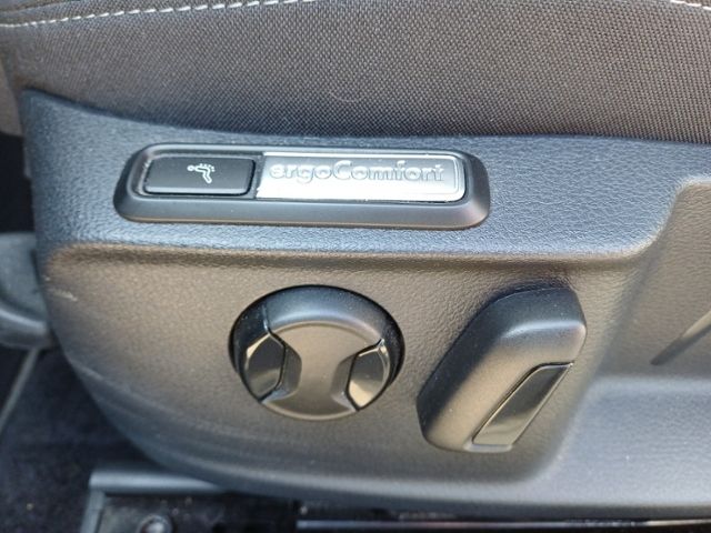 Passat Variant 2.0 TSI Business DSG/ACC/AHK/NAVI