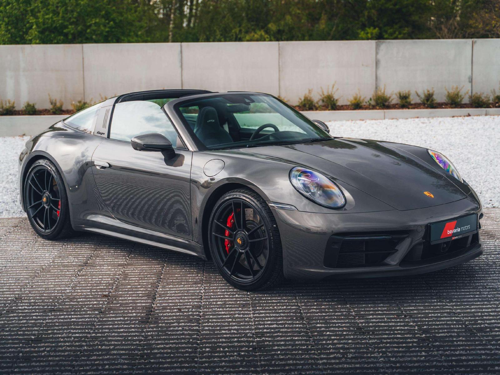 Porsche 992 992.1 Targa 4 GTS / Agate Grey / Sport Chron