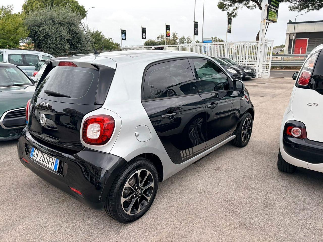 Smart ForFour