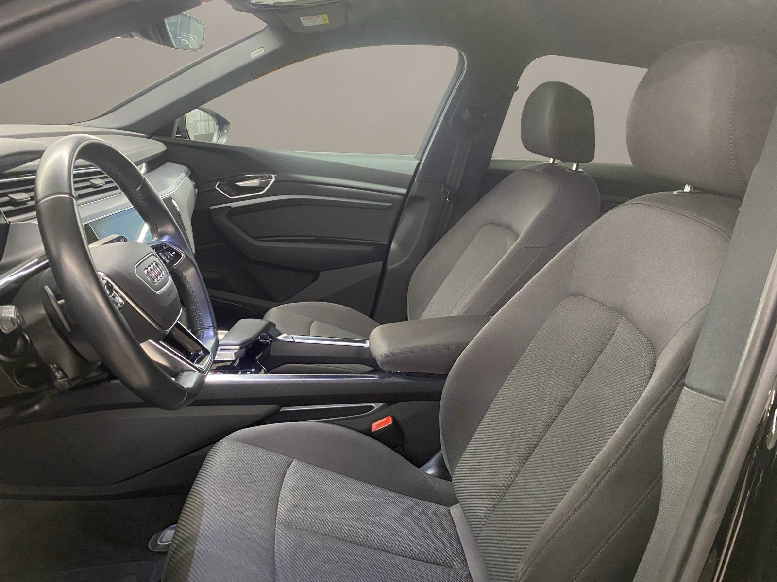 Audi e-tron - Bild 8